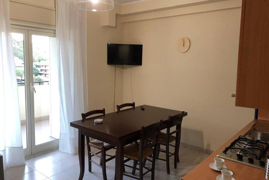 דירות לטויאני Casa Vacanze, A Due Passi Da Taormina מראה חיצוני תמונה