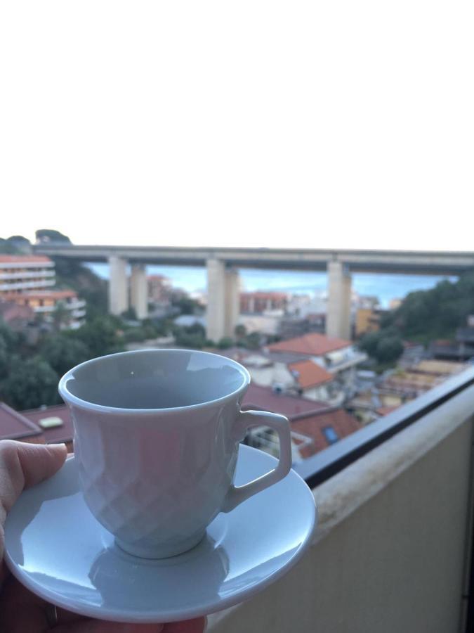 דירות לטויאני Casa Vacanze, A Due Passi Da Taormina מראה חיצוני תמונה