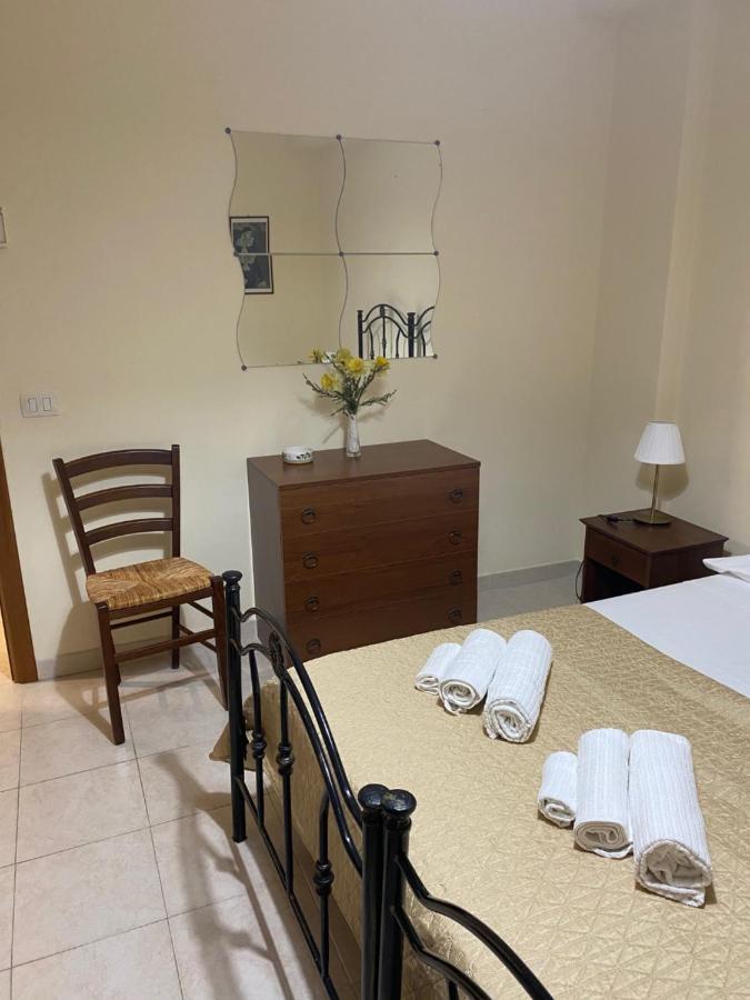 דירות לטויאני Casa Vacanze, A Due Passi Da Taormina מראה חיצוני תמונה